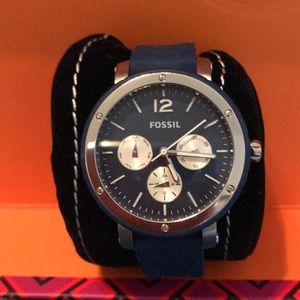 Navy with silver detail Fossil watch